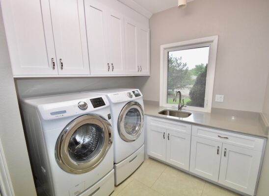 yorktowne cabinet dealer