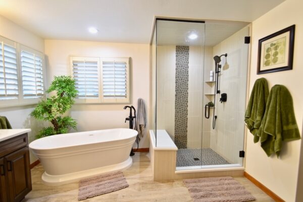 bathroom remodeling contractor